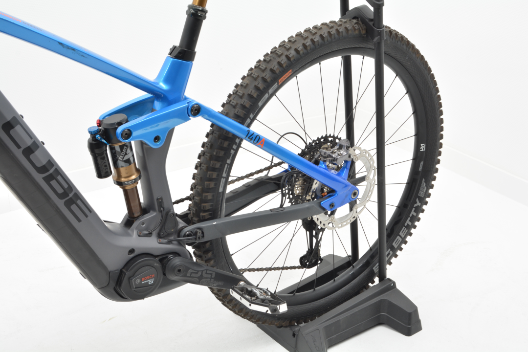 Cube Cube stereo hybride 140 hpc Heren