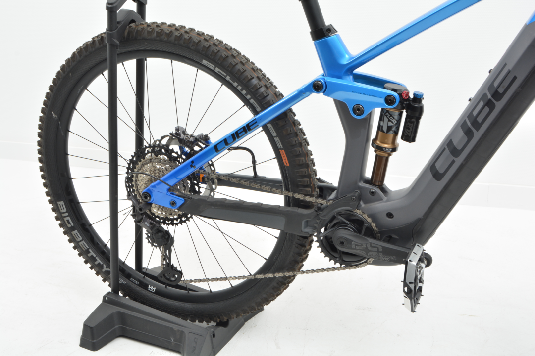 Cube Cube stereo hybride 140 hpc Heren