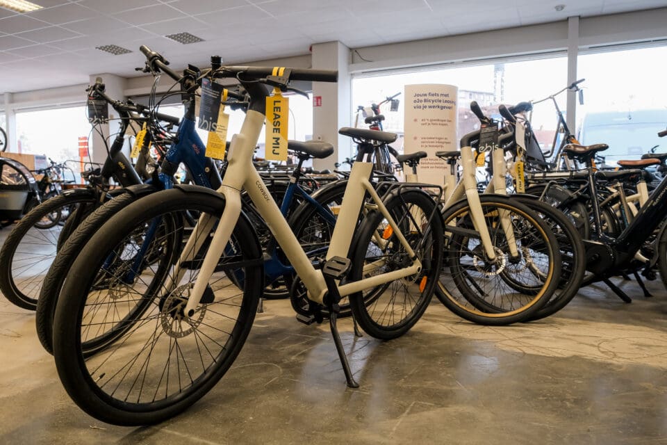 cowboy fiets in de winkel E-BIS