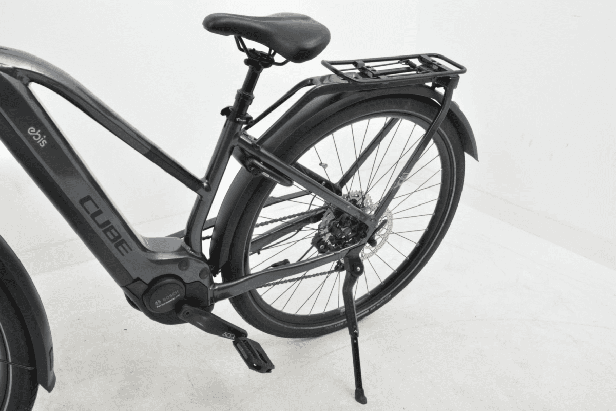 Cube TOURING HYBRID PRO STAGGER
