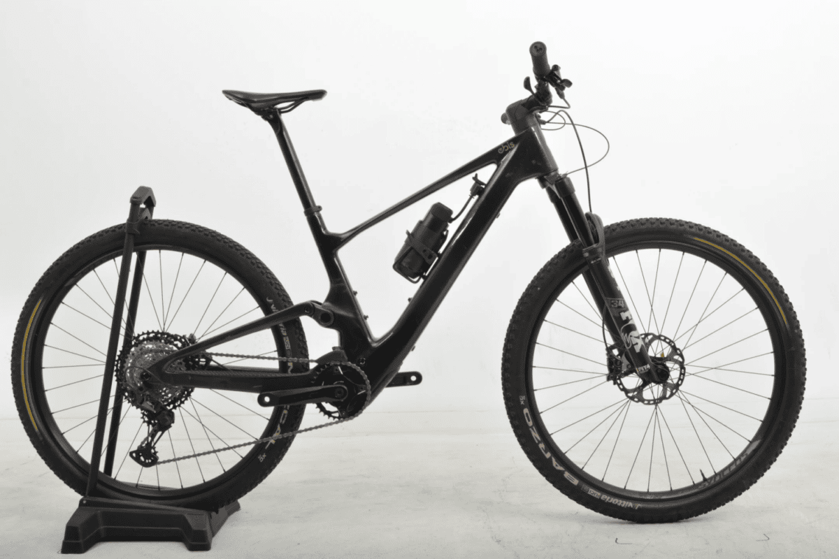 Scott Lumen eride custom