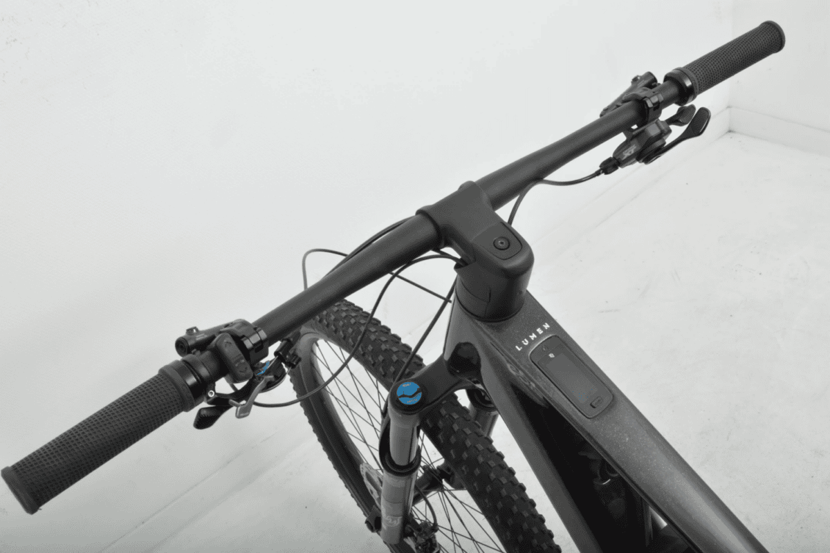 Scott Lumen eride custom